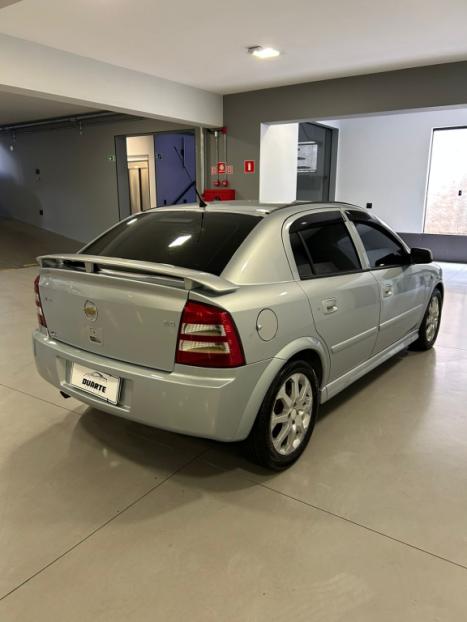 CHEVROLET Astra Hatch 2.0 4P ADVANTAGE FLEX AUTOM�TICO, Foto 4