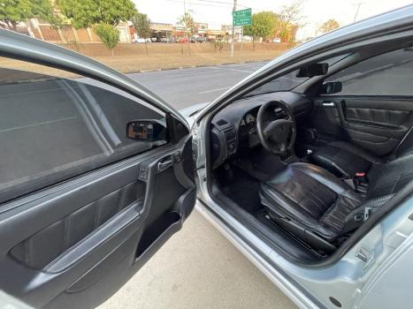 CHEVROLET Astra Sedan 1.8 4P, Foto 6