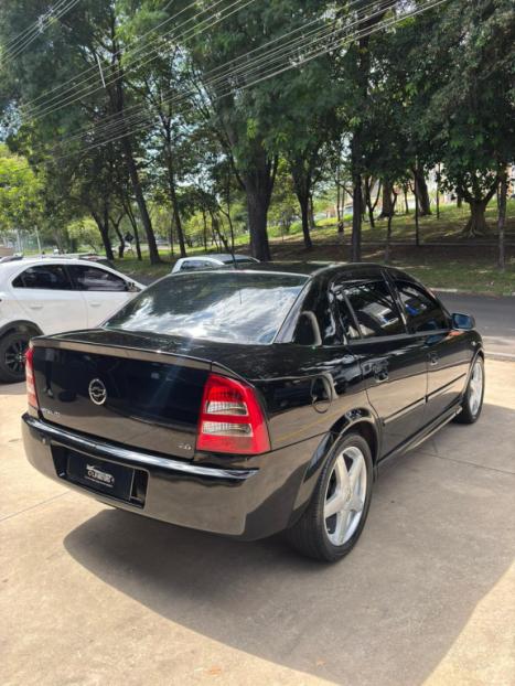 CHEVROLET Astra Sedan 2.0 4P CD, Foto 6