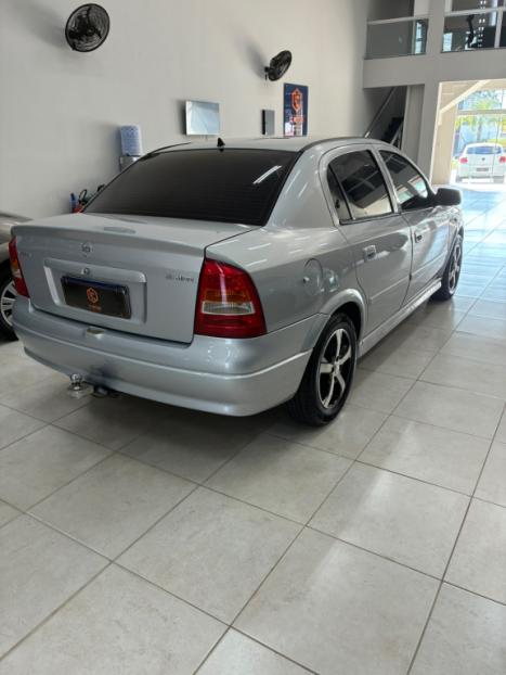 CHEVROLET Astra Sedan 1.8 4P MILENIUM, Foto 5