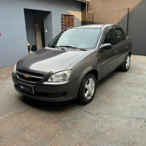 CHEVROLET Classic Sedan 1.0 4P VHCE FLEX LS, Foto 3