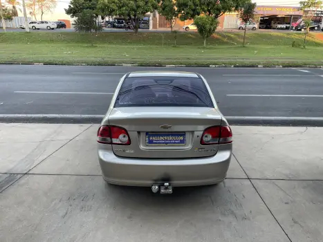 CHEVROLET Classic Sedan 1.0 4P VHCE FLEX LS, Foto 4
