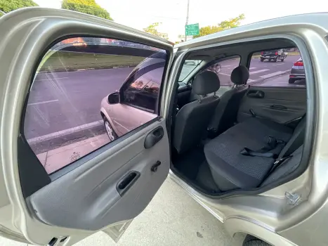 CHEVROLET Classic Sedan 1.0 4P VHCE FLEX LS, Foto 9