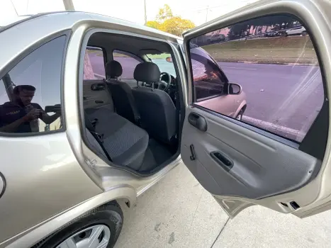 CHEVROLET Classic Sedan 1.0 4P VHCE FLEX LS, Foto 12