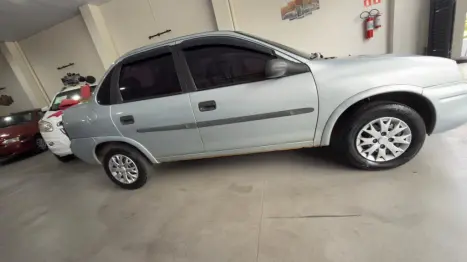 CHEVROLET Classic Sedan 1.0 4P VHCE FLEX, Foto 4