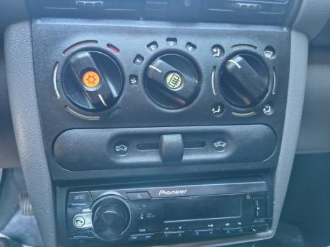 CHEVROLET Classic Sedan 1.0 4P VHCE FLEX LS, Foto 8
