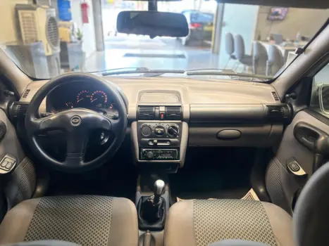 CHEVROLET Corsa Sedan 1.0 4P VHCE CLASSIC LIFE FLEX, Foto 9