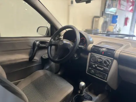 CHEVROLET Corsa Sedan 1.0 4P VHCE CLASSIC LIFE FLEX, Foto 10