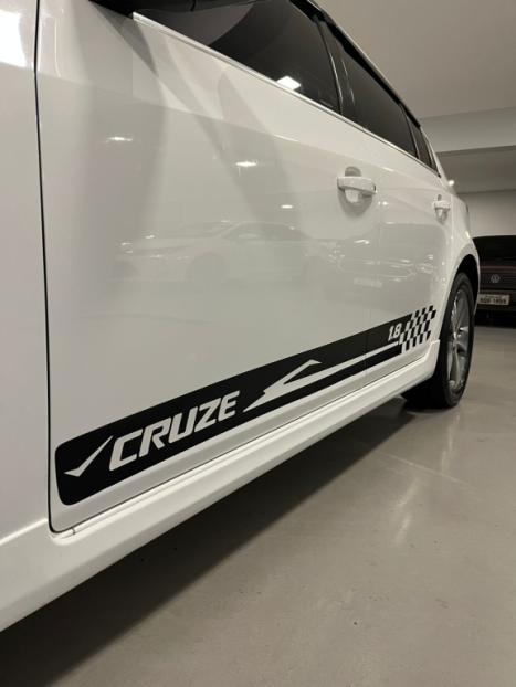 CHEVROLET Cruze Hatch 1.8 16V 4P LT SPORT6 FLEX AUTOMTICO, Foto 9