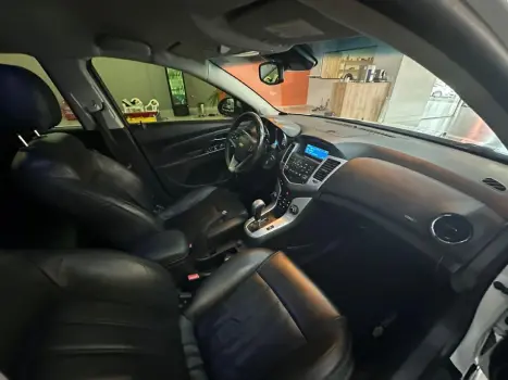 CHEVROLET Cruze Hatch 1.8 16V 4P LT SPORT FLEX AUTOMTICO, Foto 7