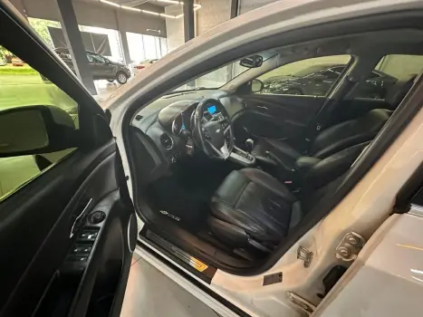 CHEVROLET Cruze Hatch 1.8 16V 4P LT SPORT FLEX AUTOMTICO, Foto 13