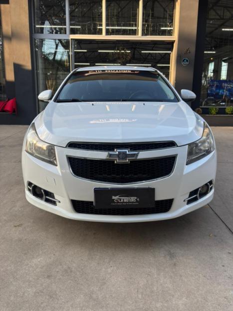 CHEVROLET Cruze Hatch 1.8 16V 4P LT SPORT6 FLEX AUTOM�TICO, Foto 3