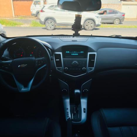 CHEVROLET Cruze Hatch 1.8 16V 4P LT SPORT FLEX AUTOM�TICO, Foto 3
