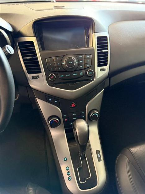 CHEVROLET Cruze Hatch 1.8 16V 4P LT SPORT6 FLEX AUTOM�TICO, Foto 7