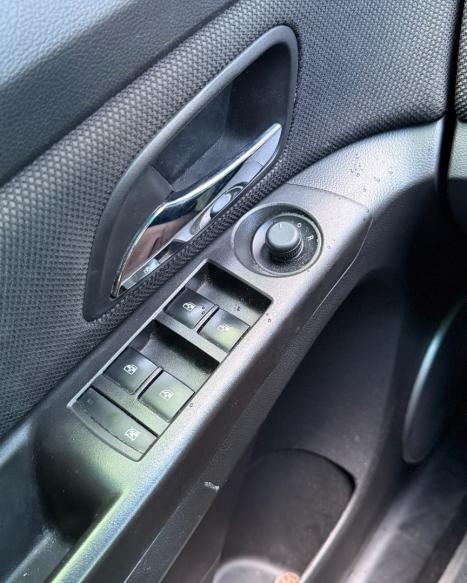 CHEVROLET Cruze Hatch 1.8 16V 4P LT SPORT6 FLEX, Foto 8