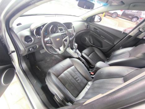 CHEVROLET Cruze Hatch 1.8 16V 4P LT SPORT FLEX AUTOM�TICO, Foto 3