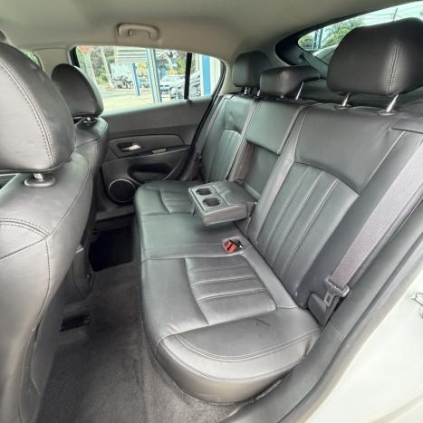 CHEVROLET Cruze Hatch 1.8 16V 4P LT SPORT6 FLEX, Foto 5
