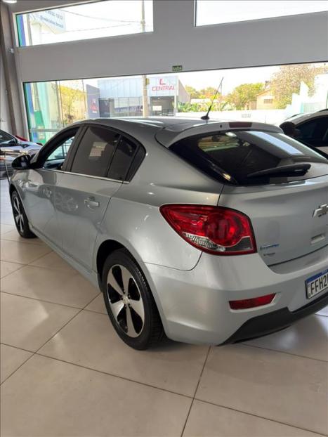 CHEVROLET Cruze Hatch 1.8 16V 4P LT SPORT6 FLEX AUTOM�TICO, Foto 5