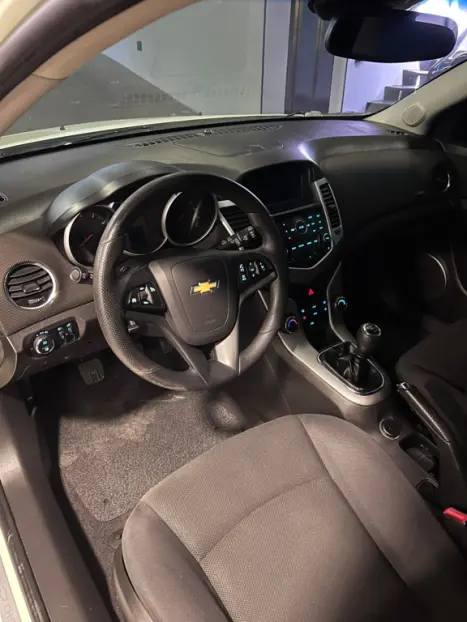 CHEVROLET Cruze Hatch 1.8 16V 4P LT SPORT6 FLEX, Foto 13