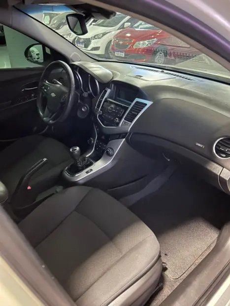 CHEVROLET Cruze Hatch 1.8 16V 4P LT SPORT6 FLEX, Foto 17