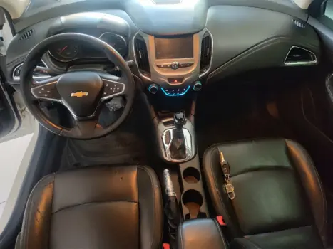 CHEVROLET Cruze Sedan 1.4 16V 4P LT FLEX TURBO AUTOMÁTICO, Foto 9 CHEVROLET Cruze Sedan 1.4 16V 4P LT FLEX TURBO AUTOMÁTICO, Foto 9