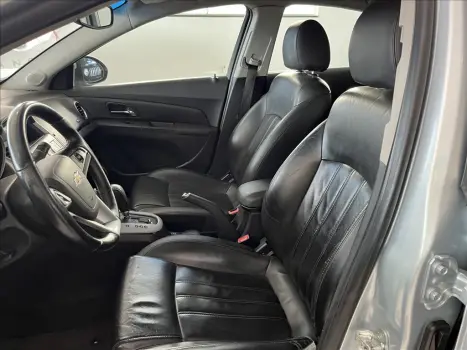 CHEVROLET Cruze Sedan 1.8 16V 4P LT ECOTEC FLEX AUTOMTICO, Foto 8