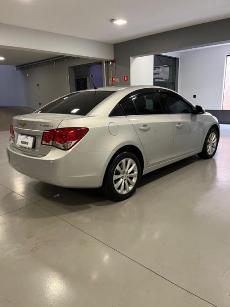 CHEVROLET Cruze Sedan 1.8 16V 4P LT ECOTEC FLEX, Foto 4