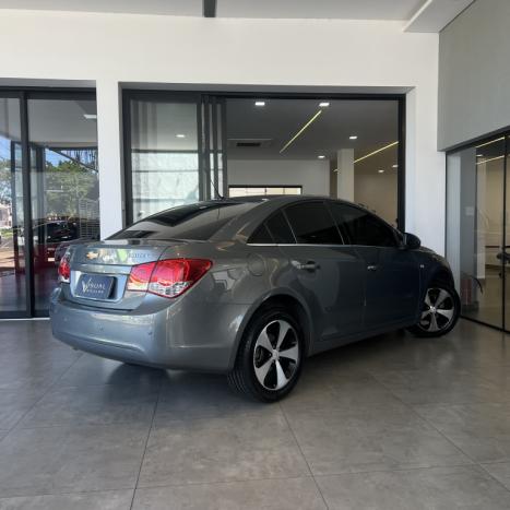 CHEVROLET Cruze Sedan 1.8 16V 4P LT ECOTEC FLEX AUTOMTICO, Foto 4