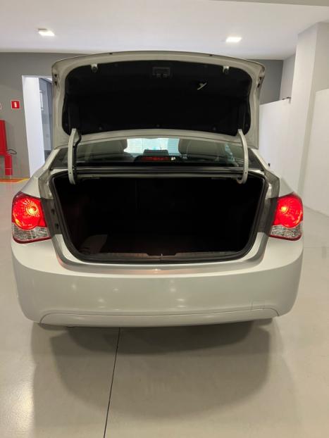 CHEVROLET Cruze Sedan 1.8 16V 4P LT ECOTEC FLEX AUTOM�TICO, Foto 9