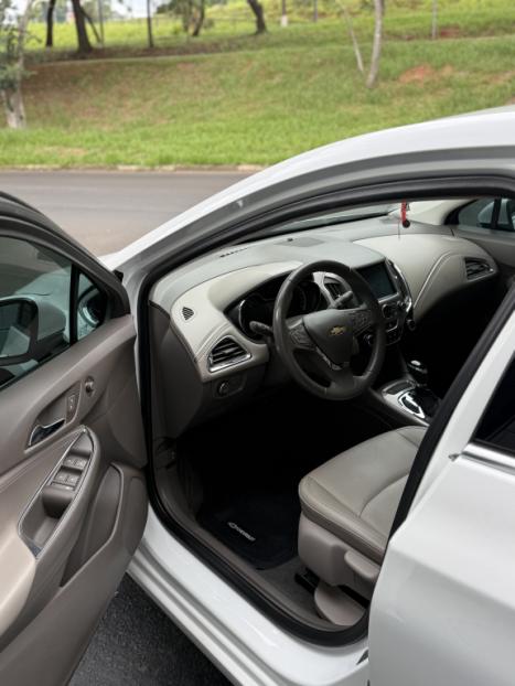 CHEVROLET Cruze Sedan 1.4 16V 4P LTZ FLEX TURBO AUTOM�TICO, Foto 4