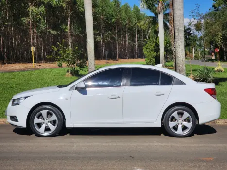 CHEVROLET Cruze Sedan 1.8 16V 4P LT ECOTEC FLEX, Foto 3