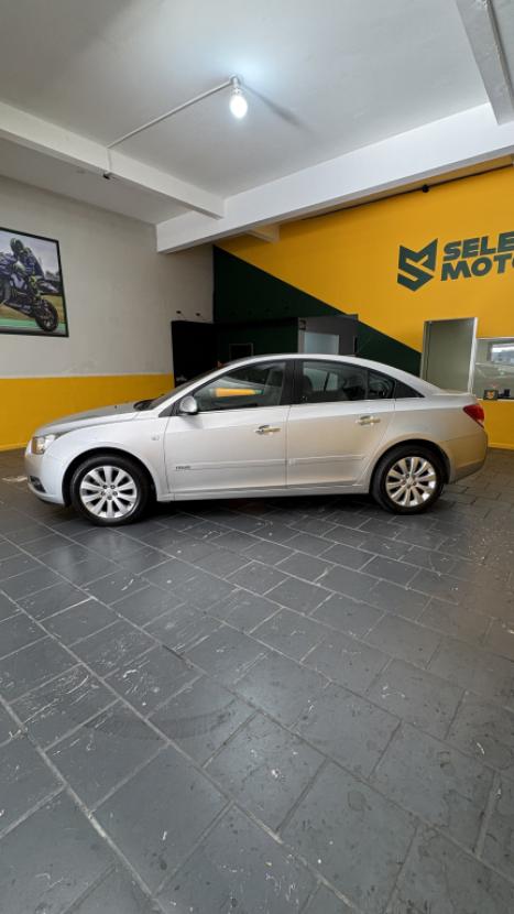 CHEVROLET Cruze Sedan 1.8 16V 4P LTZ ECOTEC FLEX AUTOM�TICO, Foto 8