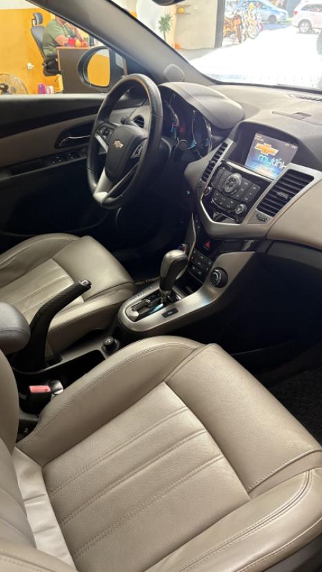 CHEVROLET Cruze Sedan 1.8 16V 4P LTZ ECOTEC FLEX AUTOM�TICO, Foto 18