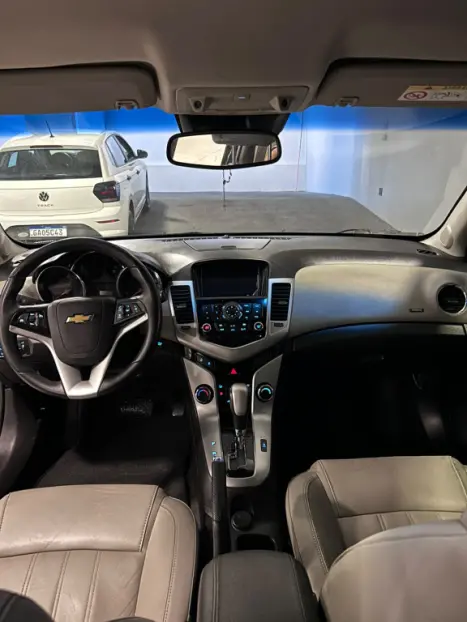 CHEVROLET Cruze Sedan 1.8 16V 4P LTZ ECOTEC FLEX AUTOM�TICO, Foto 9