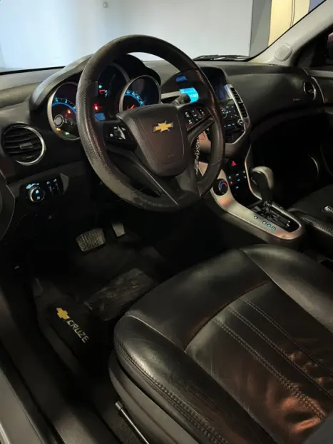 CHEVROLET Cruze Sedan 1.8 16V 4P LT ECOTEC FLEX AUTOM�TICO, Foto 15