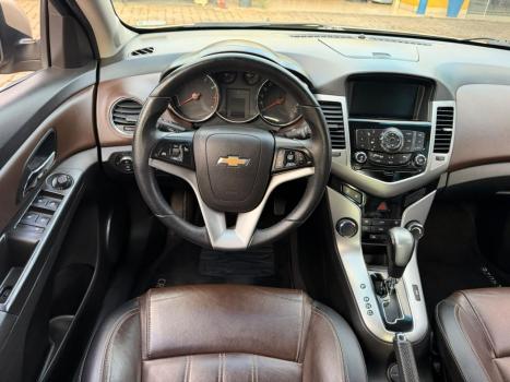 CHEVROLET Cruze Sedan 1.8 16V 4P LTZ ECOTEC FLEX AUTOM�TICO, Foto 10