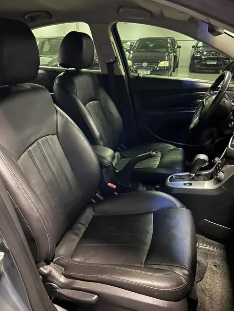 CHEVROLET Cruze Sedan 1.8 16V 4P LT ECOTEC FLEX AUTOMÁTICO, Foto 18