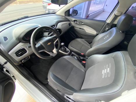 CHEVROLET Onix Hatch 1.4 4P FLEX LT, Foto 11 CHEVROLET Onix Hatch 1.4 4P FLEX LT, Foto 11