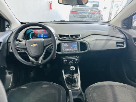 CHEVROLET Onix Hatch 1.4 4P FLEX LT, Foto 3 CHEVROLET Onix Hatch 1.4 4P FLEX LT, Foto 3