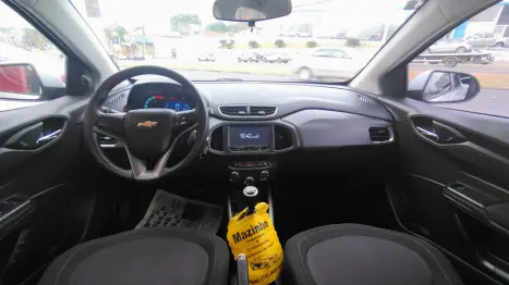 CHEVROLET Onix Hatch 1.4 4P FLEX LTZ, Foto 9