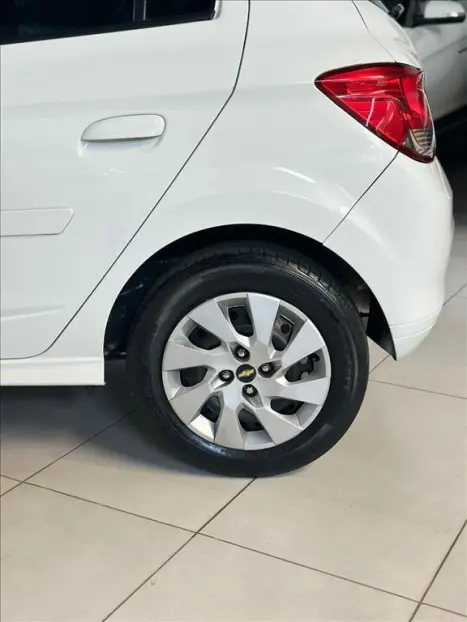 CHEVROLET Onix Hatch 1.0 4P FLEX LT, Foto 10