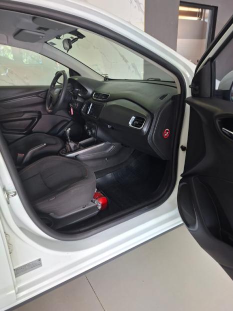 CHEVROLET Onix Hatch 1.4 4P FLEX LT, Foto 16 CHEVROLET Onix Hatch 1.4 4P FLEX LT, Foto 16