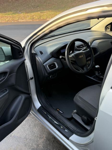 CHEVROLET Onix Hatch 1.0 12V 4P FLEX LT, Foto 3 CHEVROLET Onix Hatch 1.0 12V 4P FLEX LT, Foto 3