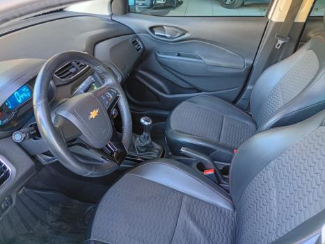 CHEVROLET Onix Hatch 1.4 4P FLEX LTZ, Foto 12 CHEVROLET Onix Hatch 1.4 4P FLEX LTZ, Foto 12