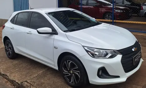 CHEVROLET Onix Hatch 1.0 4P FLEX LT2, Foto 4