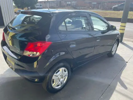 CHEVROLET Onix Hatch 1.0 4P FLEX LT, Foto 6