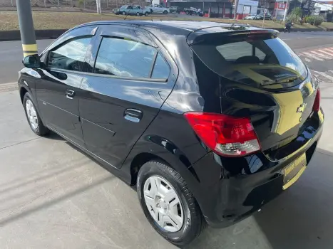 CHEVROLET Onix Hatch 1.0 4P FLEX LT, Foto 8