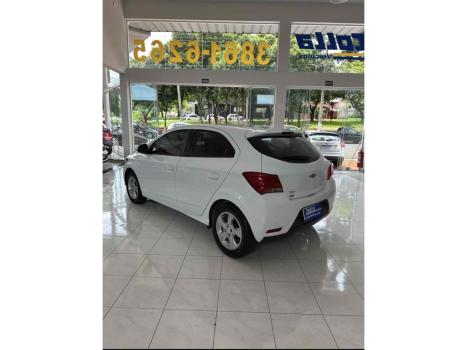 CHEVROLET Onix Hatch 1.4 4P FLEX LT, Foto 4 CHEVROLET Onix Hatch 1.4 4P FLEX LT, Foto 4