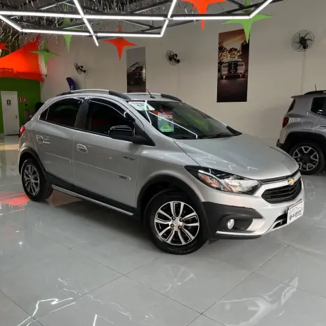CHEVROLET Onix Hatch 1.4 4P FLEX ACTIV, Foto 3