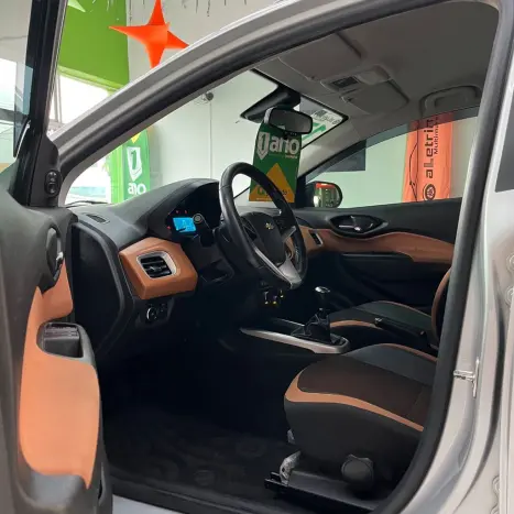 CHEVROLET Onix Hatch 1.4 4P FLEX ACTIV, Foto 6